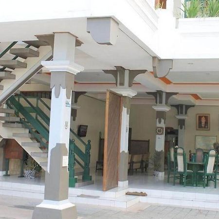 Pulau Bali Hotel Denpasar Redpartner Eksteriør bilde