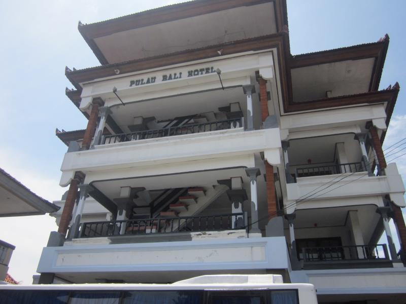 Pulau Bali Hotel Denpasar Redpartner Eksteriør bilde