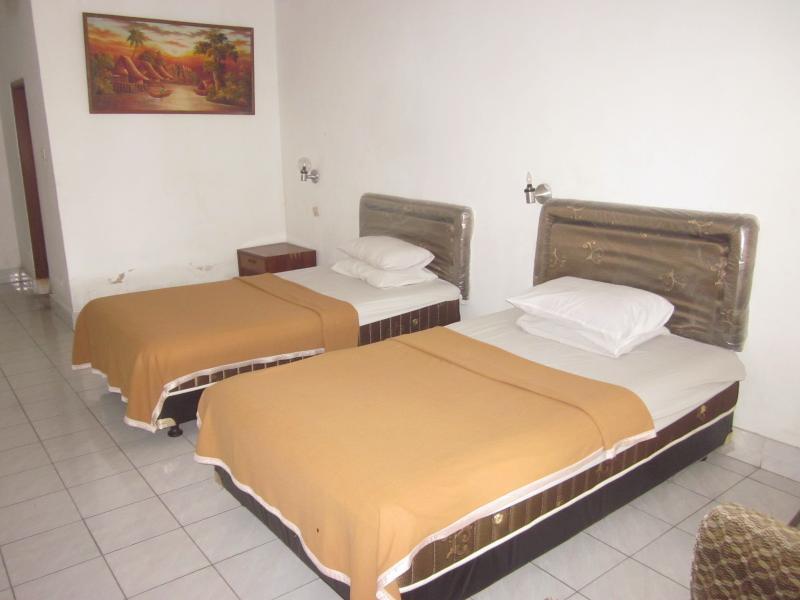 Pulau Bali Hotel Denpasar Redpartner Eksteriør bilde